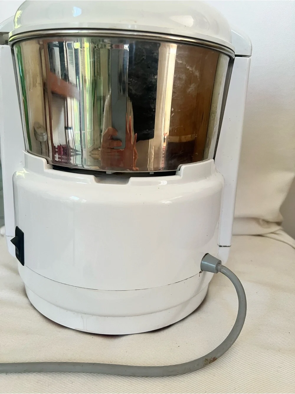 Vintage Workhorse Acme Supreme Juicerator model 6001 made in Hartfort CT
